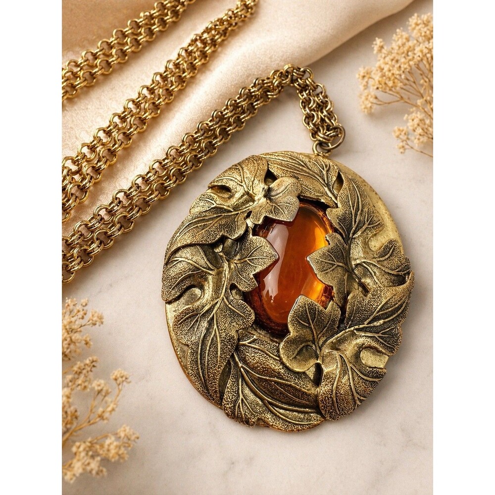 Vintage Art Nouveau Style Ivy Leaf Amber Glass Large Oval Pendant Necklace Gold
